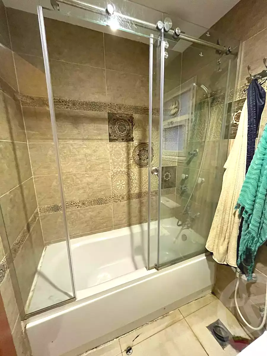 https://aqarmap.com.eg/ar/listing/7332243-for-rent-cairo-new-cairo-compounds-the-square