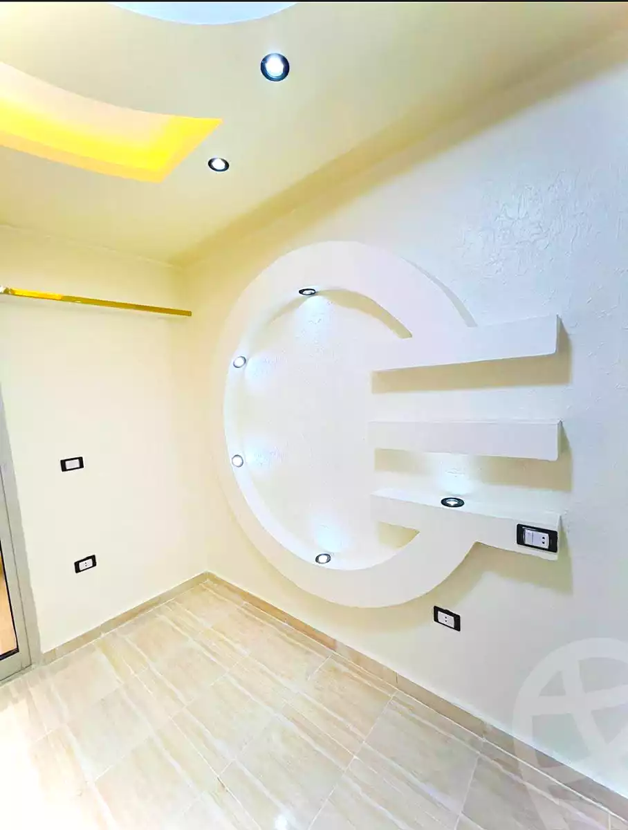 https://aqarmap.com.eg/ar/listing/7332444-for-sale-alexandria-al-agamy-shataa-el-nakheel