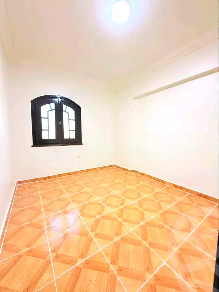 https://aqarmap.com.eg/ar/listing/7332448-for-sale-alexandria-al-agamy-shataa-el-nakheel