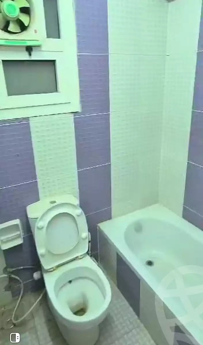 https://aqarmap.com.eg/ar/listing/7332522-for-sale-alexandria-new-miami-eskot