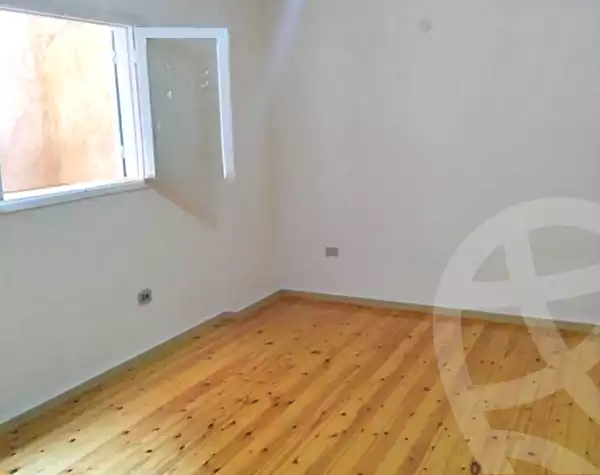https://aqarmap.com.eg/ar/listing/7332560-for-rent-alexandria-ganaklis