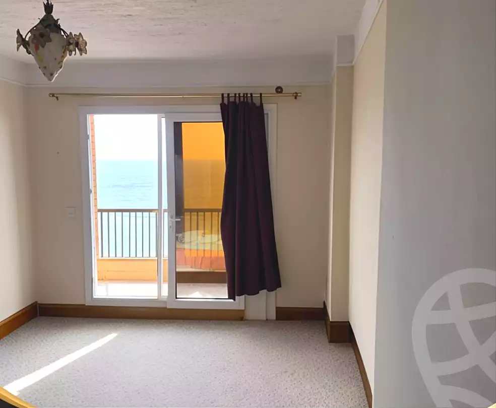 https://aqarmap.com.eg/ar/listing/7332575-for-sale-alexandria-sydy-bshr-sydy-bshr-bhry-shr-mhmd-njyb