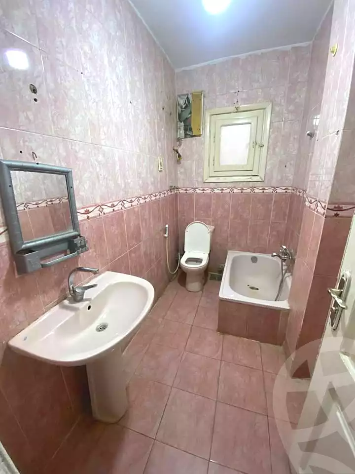 https://aqarmap.com.eg/en/listing/7332641-for-rent-cairo-el-haram-shareaa-el-haram