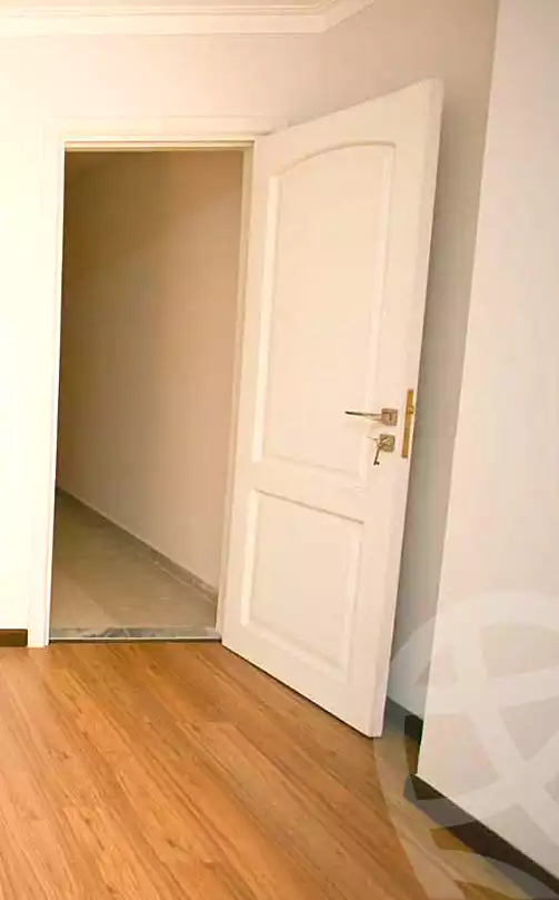 https://aqarmap.com.eg/en/listing/7332624-for-sale-alexandria-lauran