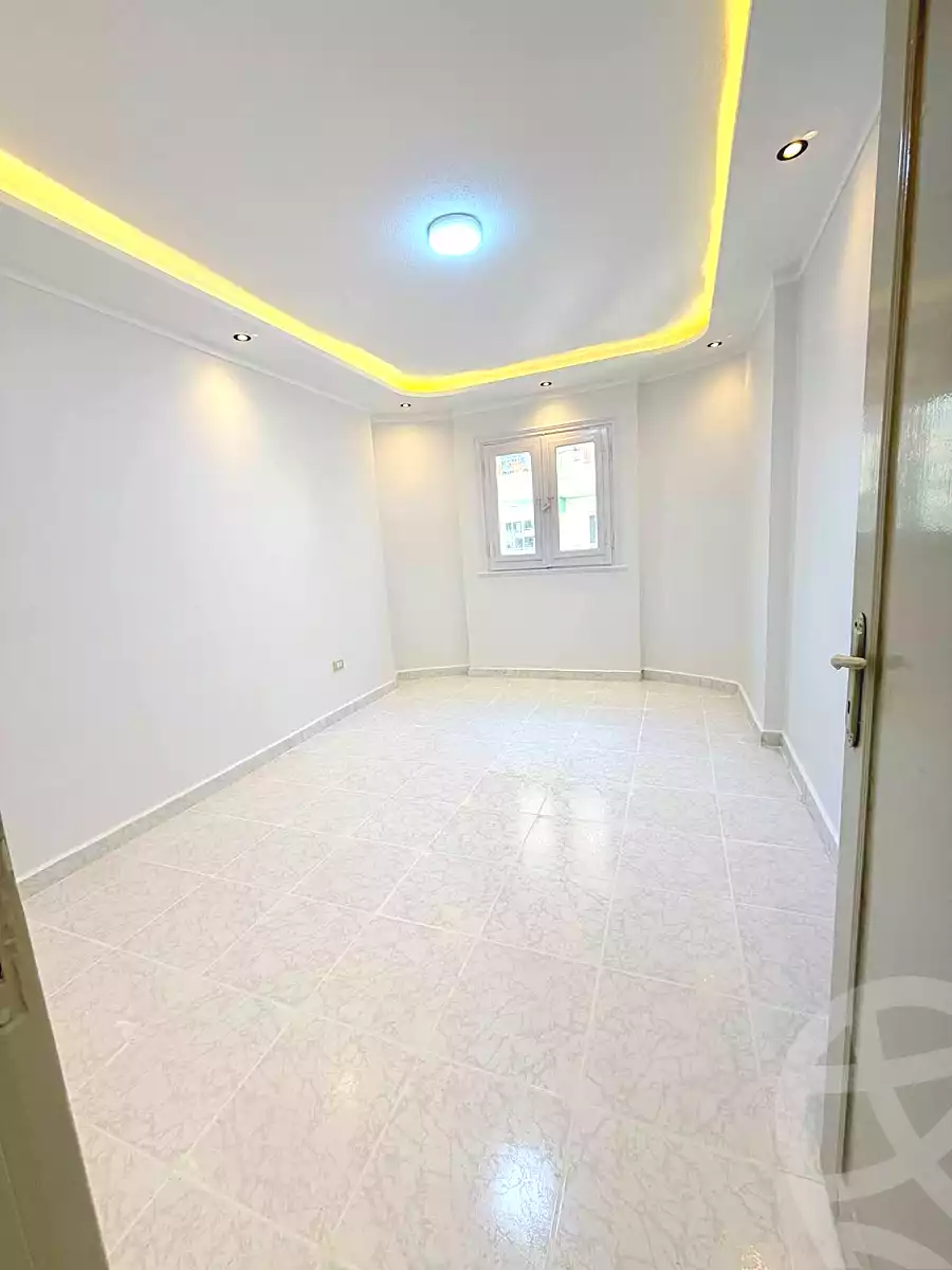 https://aqarmap.com.eg/en/listing/7332863-for-sale-alexandria-al-agamy-shataa-el-nakheel