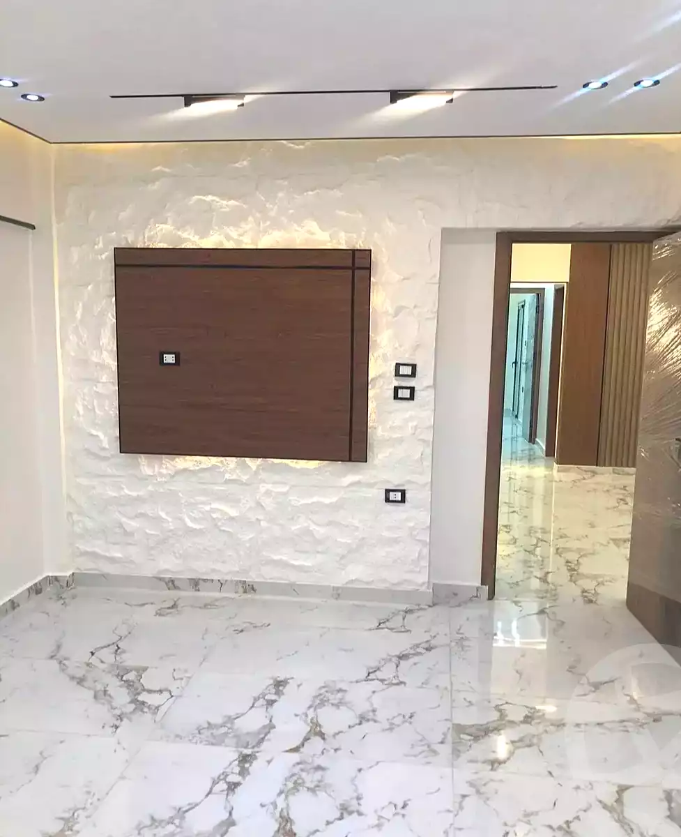 https://aqarmap.com.eg/en/listing/7332891-for-sale-alexandria-al-agamy-lbytsh-sabrin-st