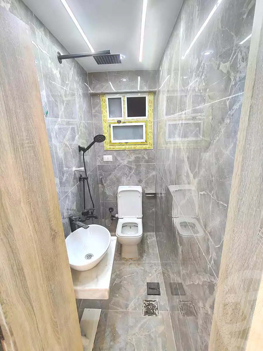 https://aqarmap.com.eg/ar/listing/7332912-for-sale-alexandria-sydy-bshr-sydy-bshr-bhry