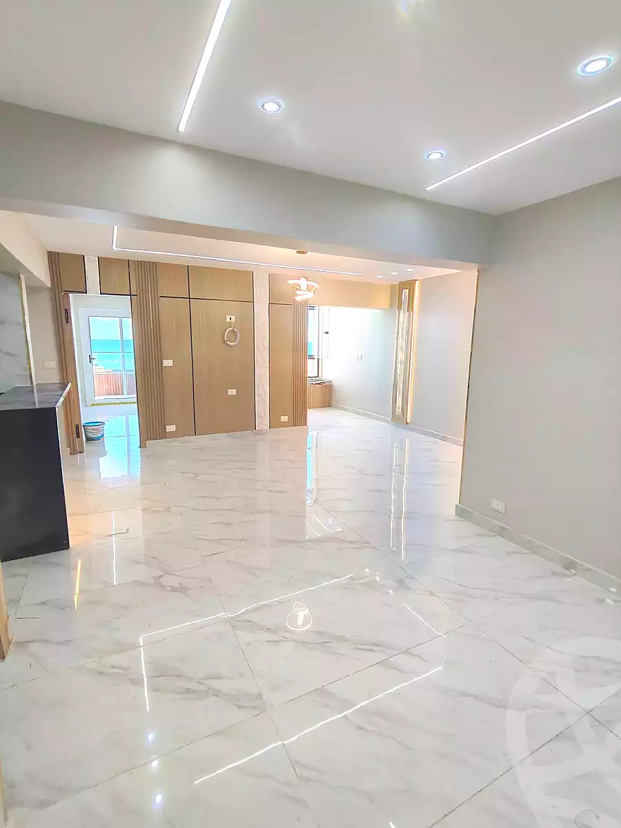 https://aqarmap.com.eg/ar/listing/7332912-for-sale-alexandria-sydy-bshr-sydy-bshr-bhry