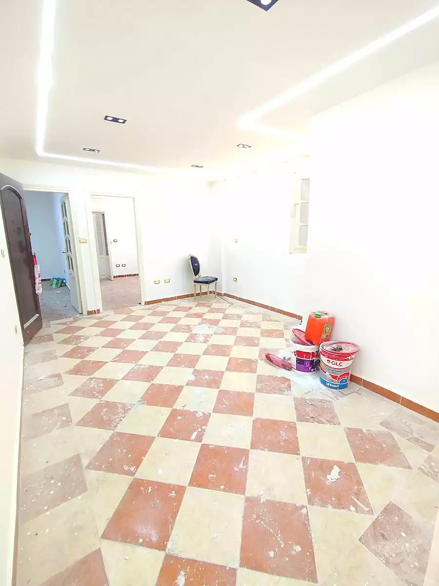 https://aqarmap.com.eg/ar/listing/7332913-for-sale-alexandria-lsywf-el-falki