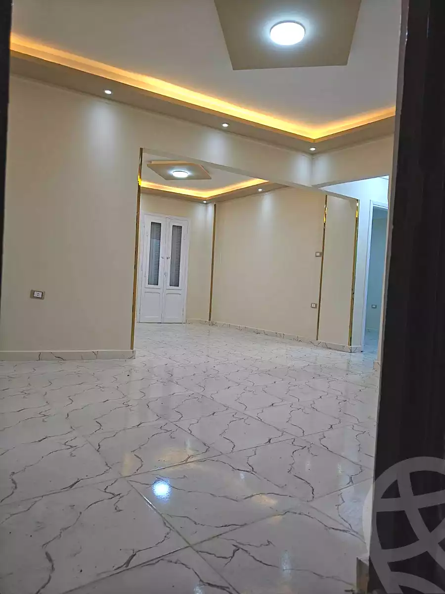 https://aqarmap.com.eg/ar/listing/7332940-for-sale-alexandria-al-agamy-el-hanouvel