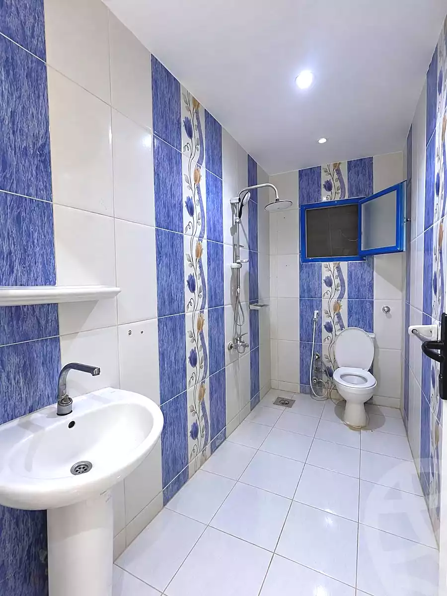https://aqarmap.com.eg/en/listing/7332954-for-sale-alexandria-al-agamy-lbytsh