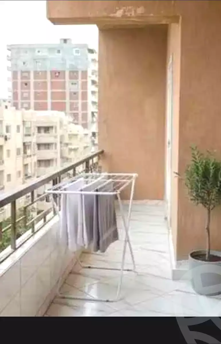 https://aqarmap.com.eg/ar/listing/7330930-for-sale-alexandria-al-agamy-lbytsh