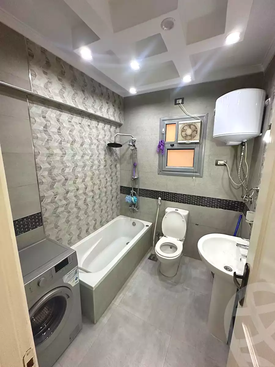 https://aqarmap.com.eg/ar/listing/7333317-for-sale-cairo-new-cairo-lrhb-city-mtdd-lrhb-phase-9