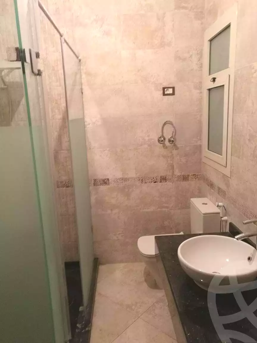 https://aqarmap.com.eg/en/listing/7333311-for-sale-cairo-el-sheikh-zayed-city-compounds-jewar