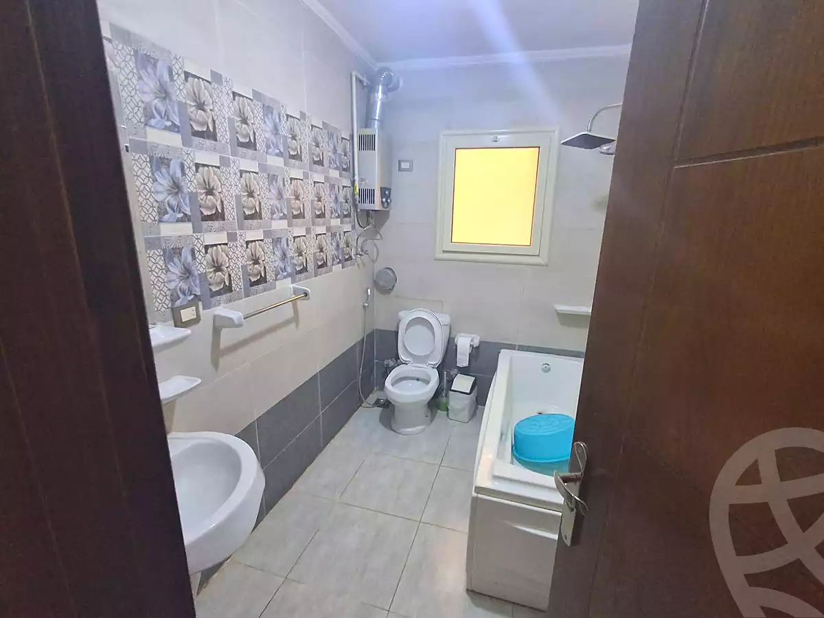 https://aqarmap.com.eg/en/listing/7333561-for-rent-cairo-el-sheikh-zayed-city-compounds-el-khamayel