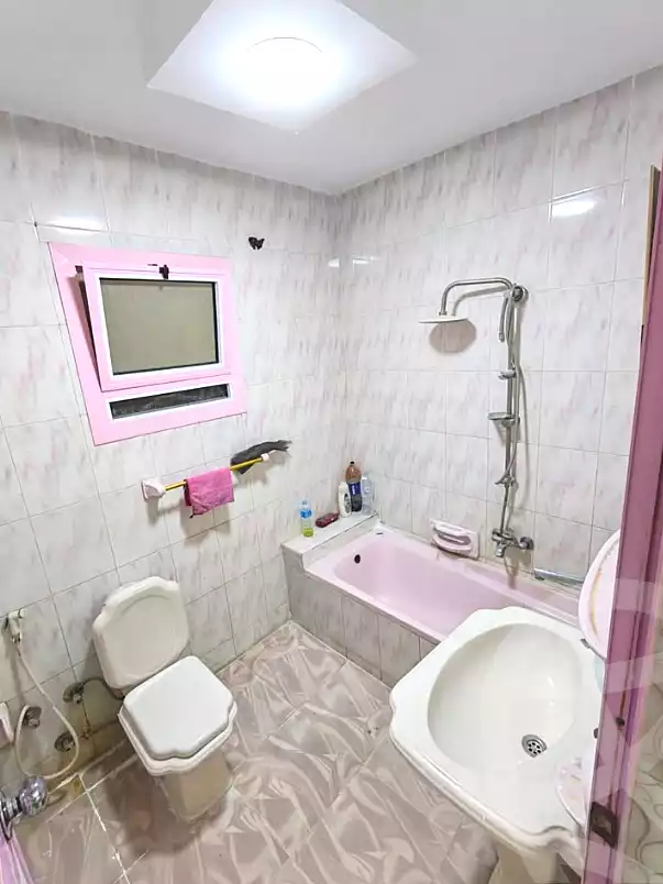 https://aqarmap.com.eg/en/listing/7333599-for-sale-alexandria-al-agamy-el-hanouvel