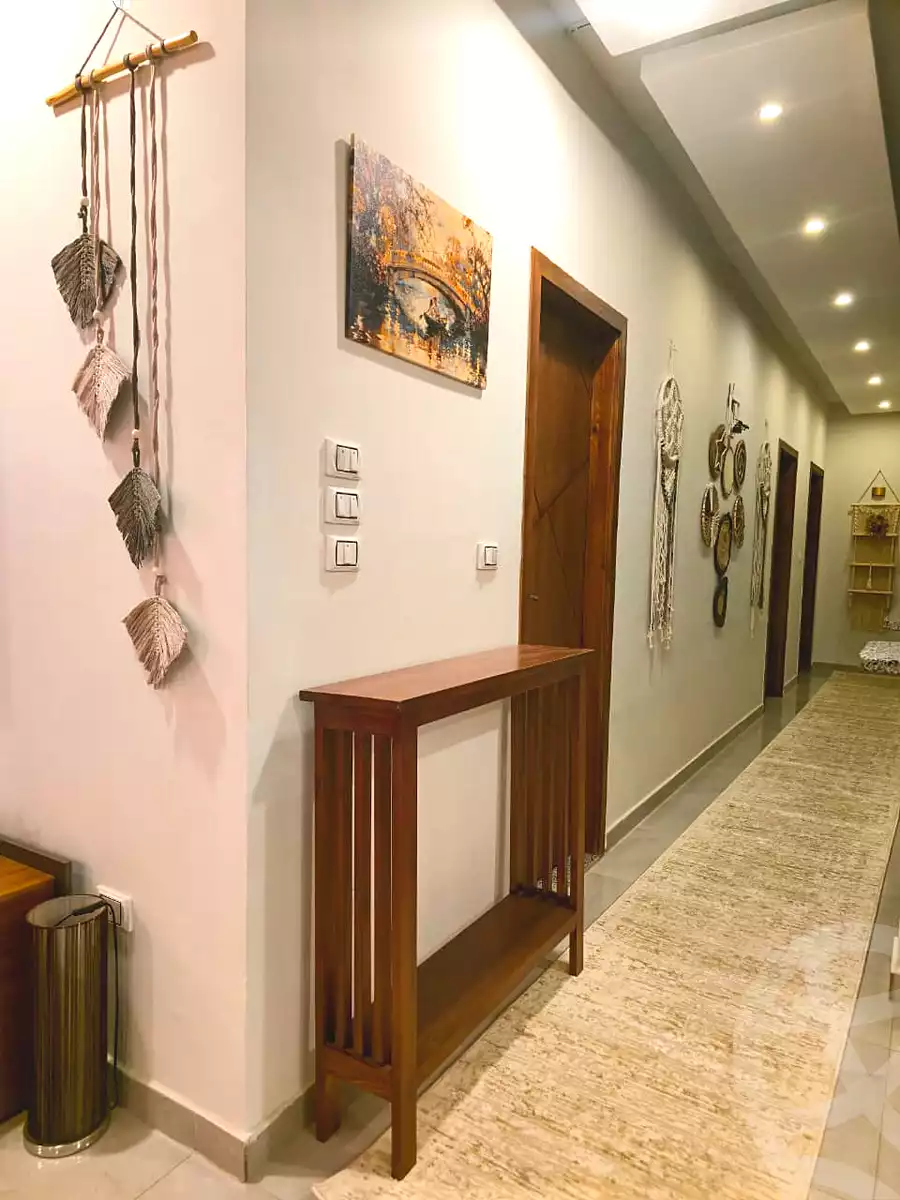 https://aqarmap.com.eg/en/listing/7333557-for-sale-cairo-el-sheikh-zayed-city-el-hay-elsabeaa-lhy-lsb