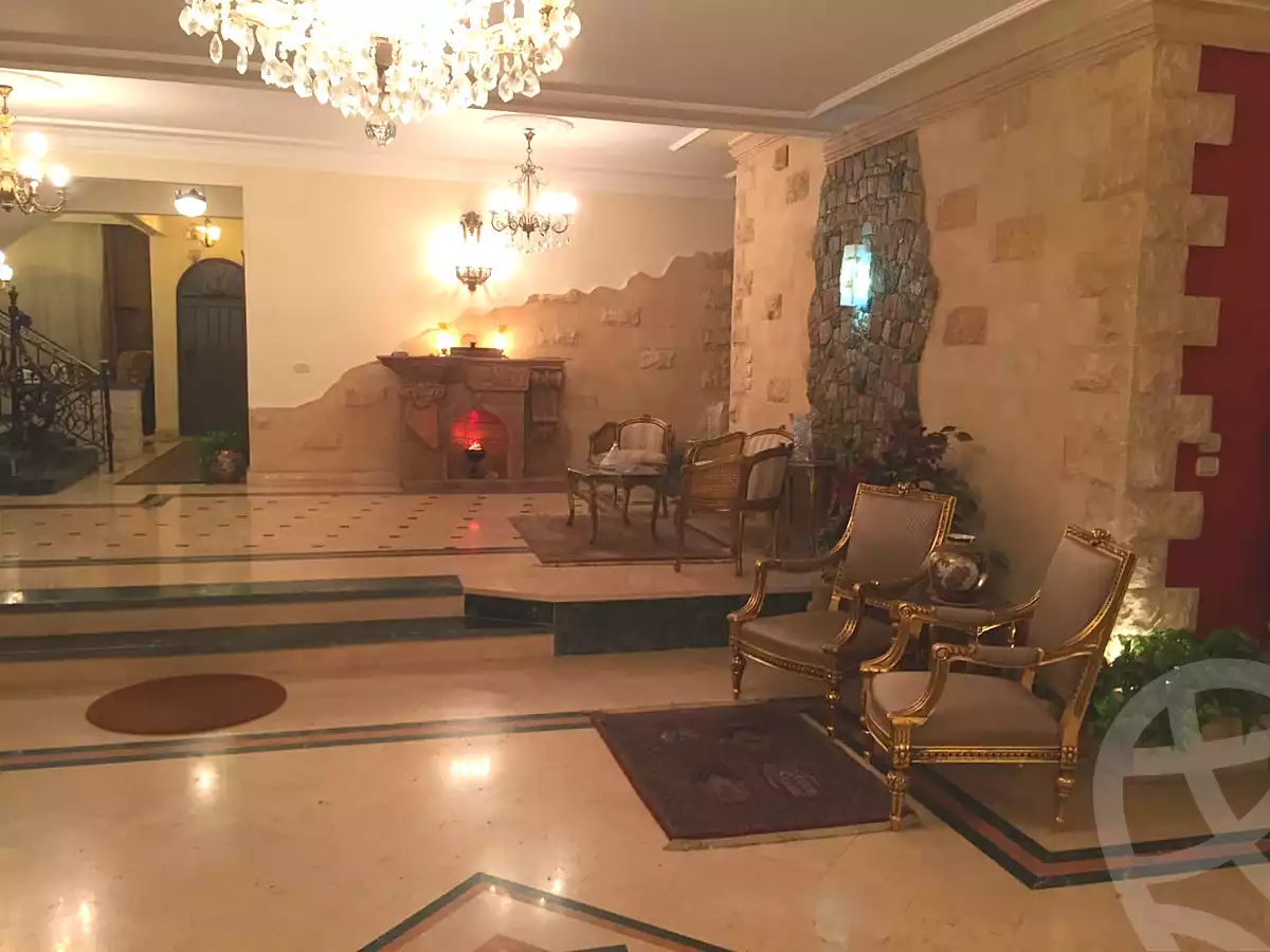 https://aqarmap.com.eg/en/listing/7333866-for-sale-cairo-new-cairo-ganob-el-akadamiya-south-academy-b-taha-hussein-st