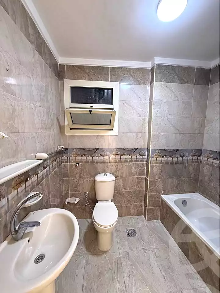 https://aqarmap.com.eg/en/listing/7333871-for-sale-alexandria-el-asafra-l-sfr-bhry