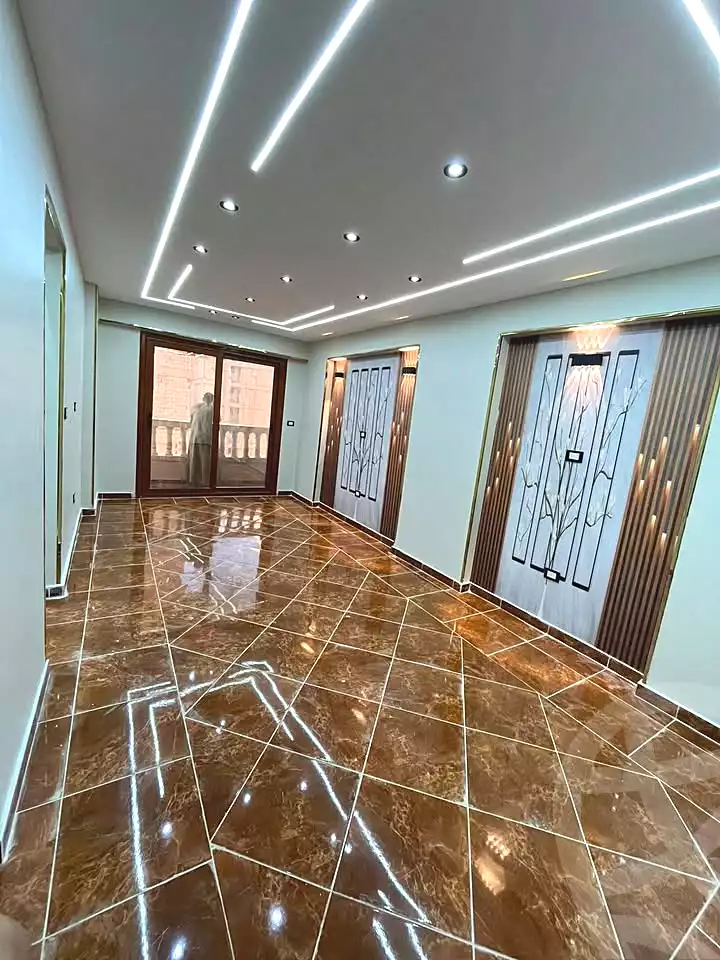 https://aqarmap.com.eg/en/listing/7333900-for-sale-alexandria-lsywf-el-falki