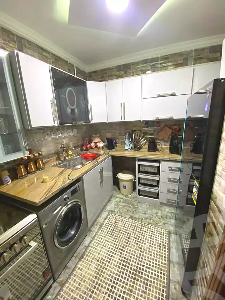 https://aqarmap.com.eg/ar/listing/7334001-for-sale-alexandria-moharram-bey-el-rasafa-st