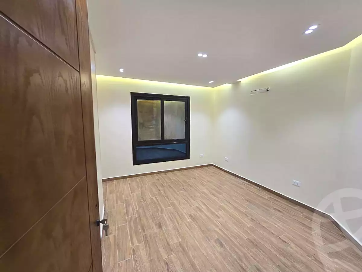 https://aqarmap.com.eg/en/listing/7334321-for-rent-cairo-el-maadi-compounds-rayhanah-plaza