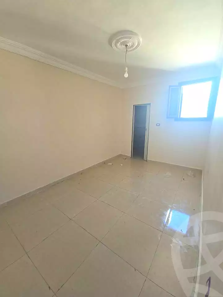 https://aqarmap.com.eg/ar/listing/7334379-for-sale-alexandria-sydy-bshr-sydy-bshr-bhry-gamal-abd-el-nasir-st