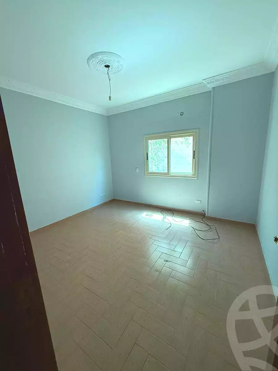 https://aqarmap.com.eg/en/listing/7334407-for-sale-cairo-new-cairo-el-ahyaa-third-neighborhood-street-1