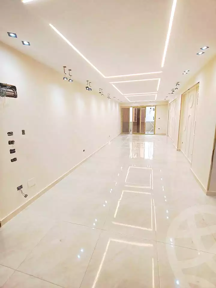 https://aqarmap.com.eg/en/listing/7334553-for-sale-alexandria-sydy-bshr-sydy-bshr-bhry-street-17