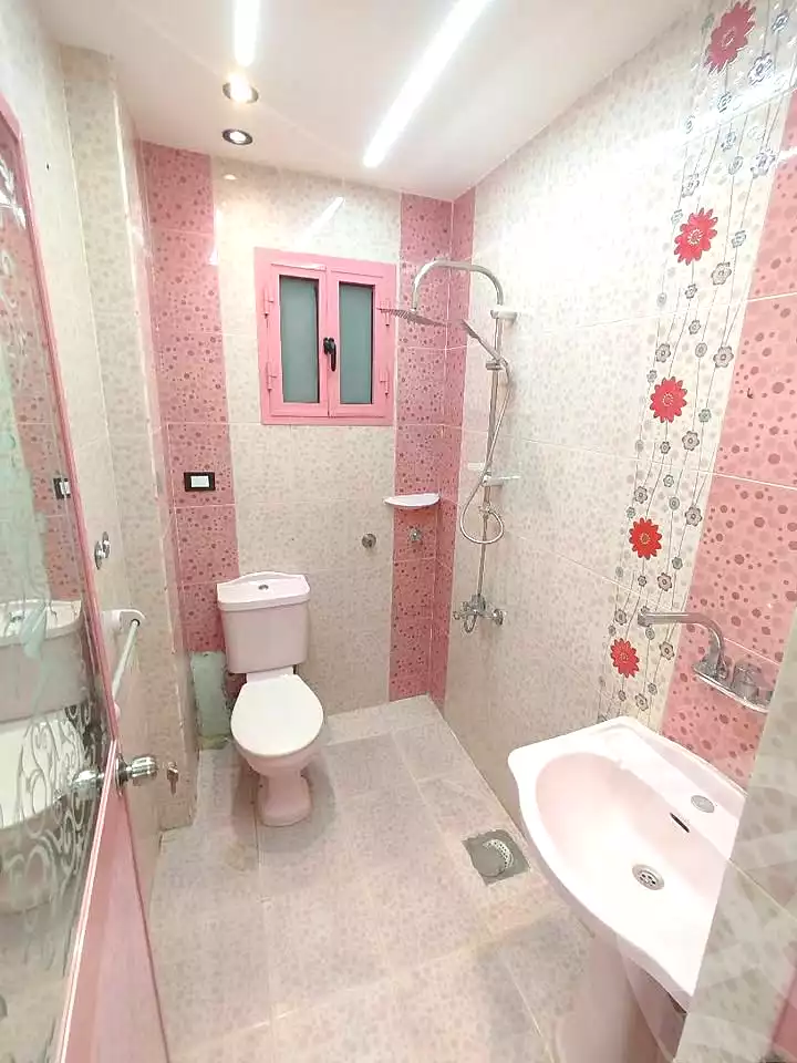 https://aqarmap.com.eg/en/listing/7334594-for-sale-alexandria-lsywf-el-falki