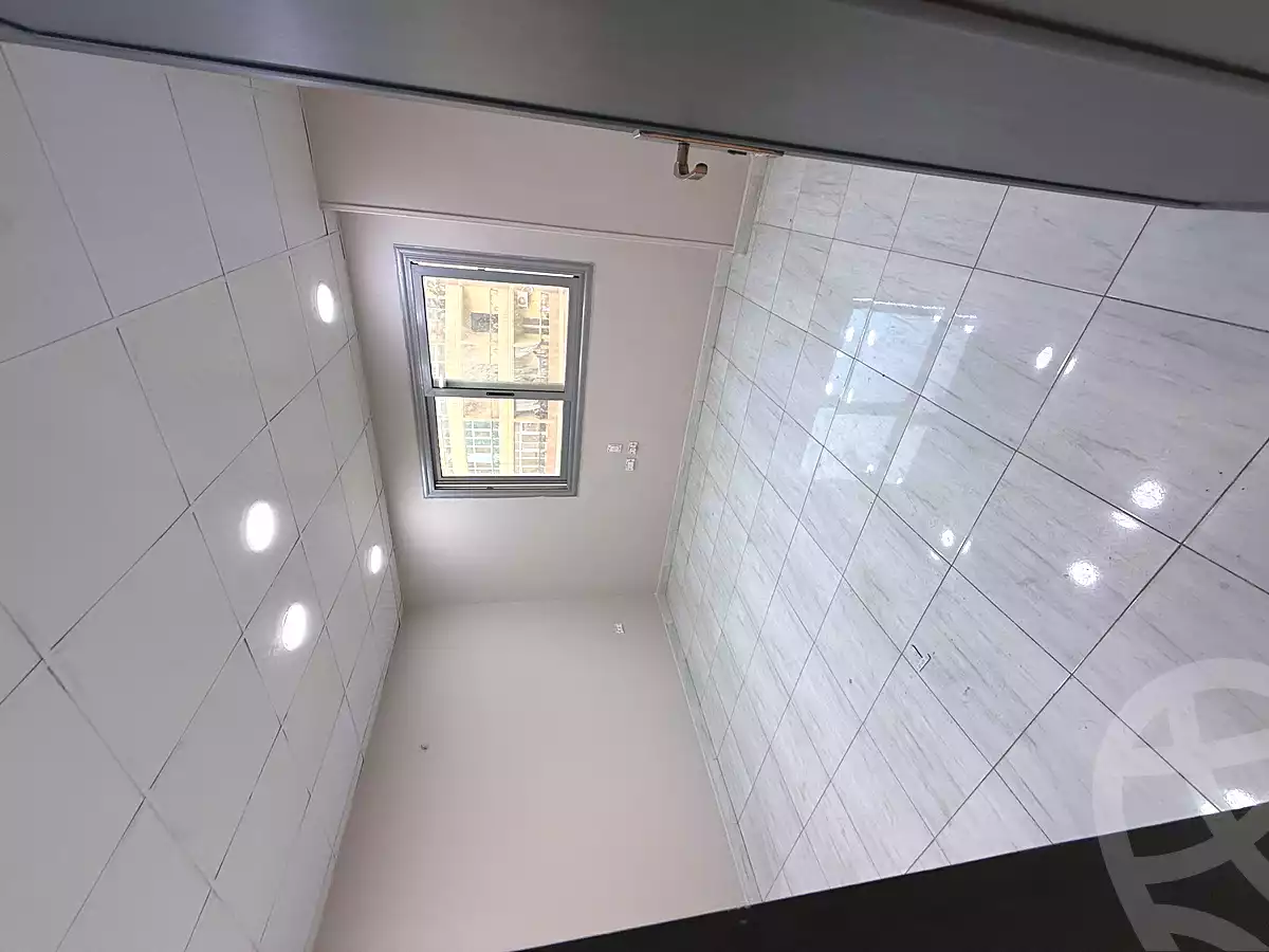https://aqarmap.com.eg/ar/listing/7334737-for-rent-cairo-6th-of-october-lhsry