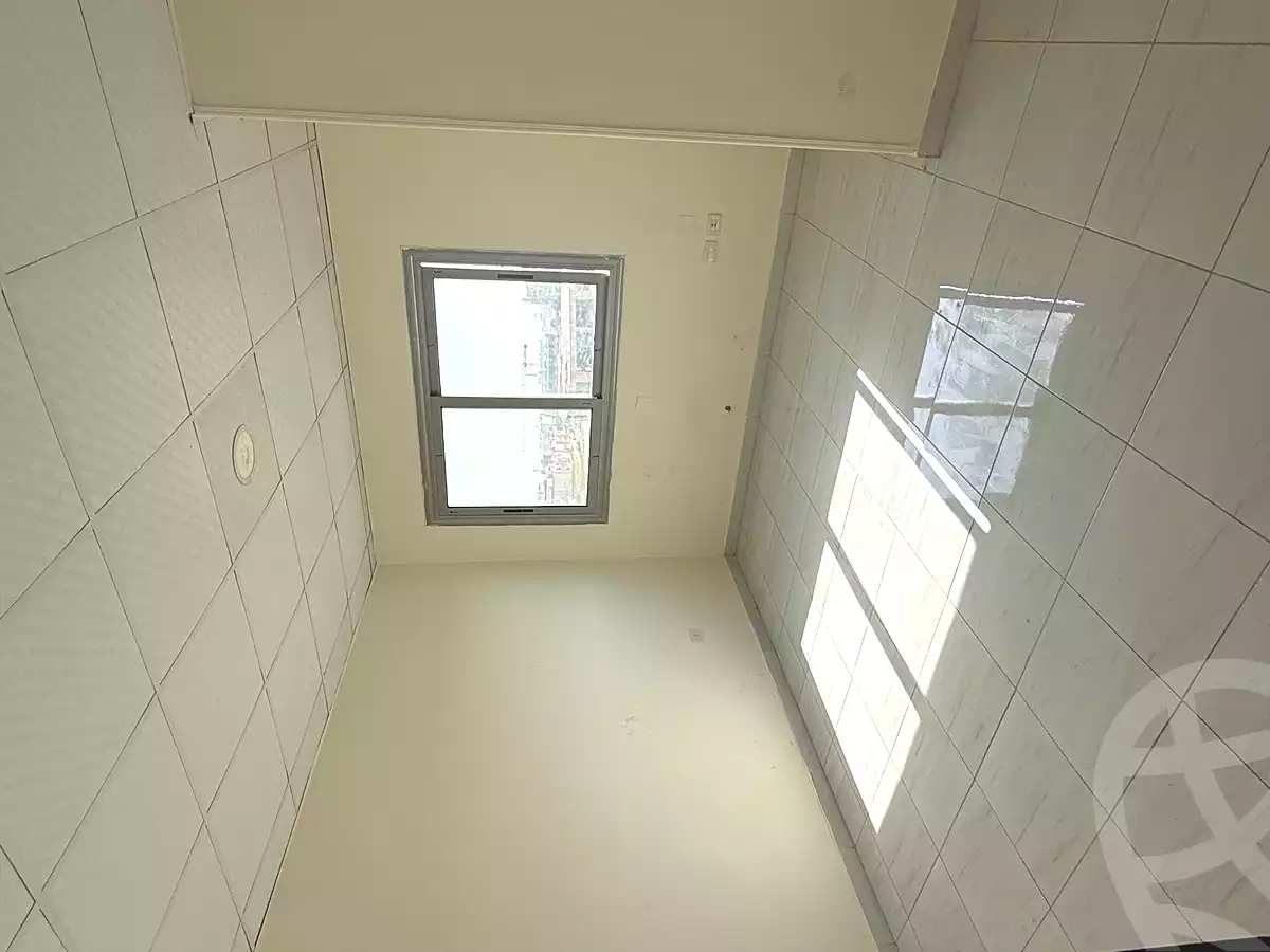 https://aqarmap.com.eg/ar/listing/7334748-for-rent-cairo-el-sheikh-zayed-city-shr-lshbb
