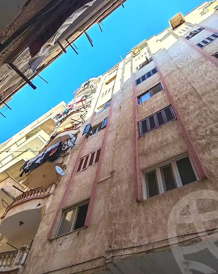 https://aqarmap.com.eg/en/listing/7334764-for-sale-alexandria-al-agamy-el-hanouvel-radwan-st