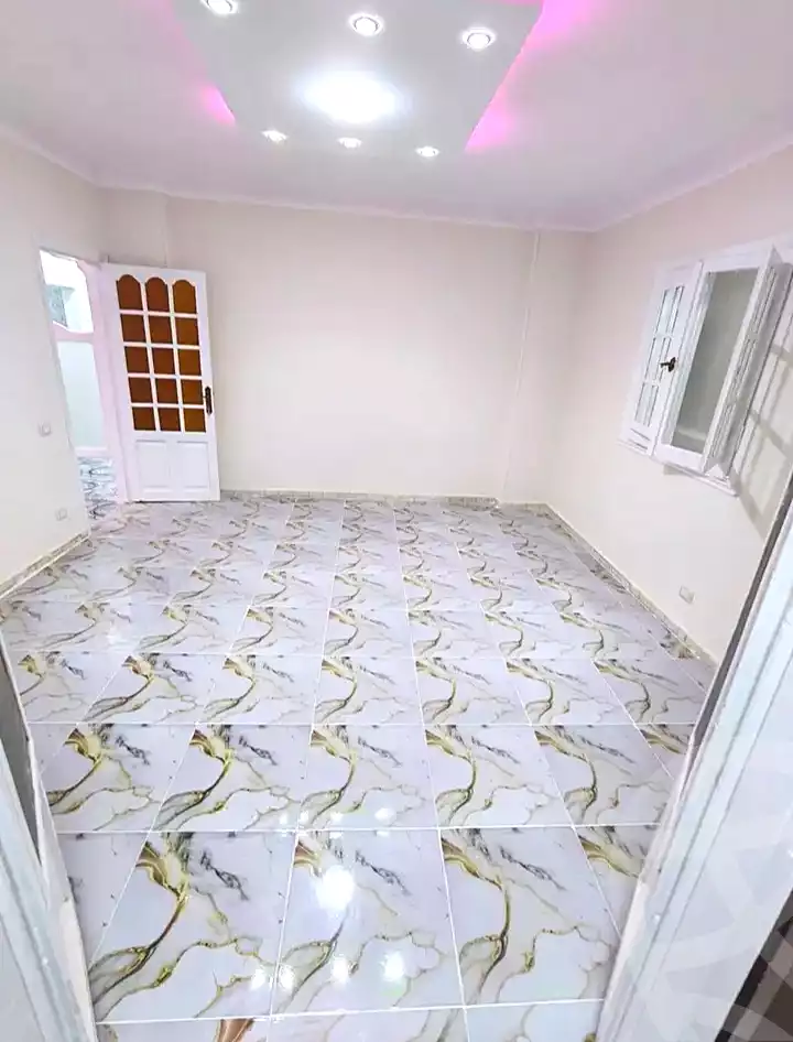 https://aqarmap.com.eg/en/listing/7334886-for-sale-alexandria-al-agamy-el-hanouvel