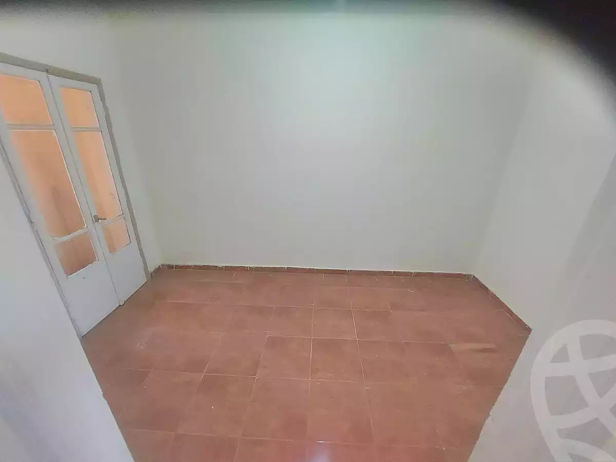 https://aqarmap.com.eg/en/listing/7334940-for-sale-cairo-helwan-helwan-el-sharkeya-ismael-kamel-st