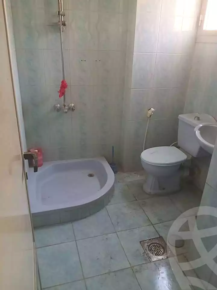 https://aqarmap.com.eg/ar/listing/7335142-for-sale-alexandria-moharram-bey