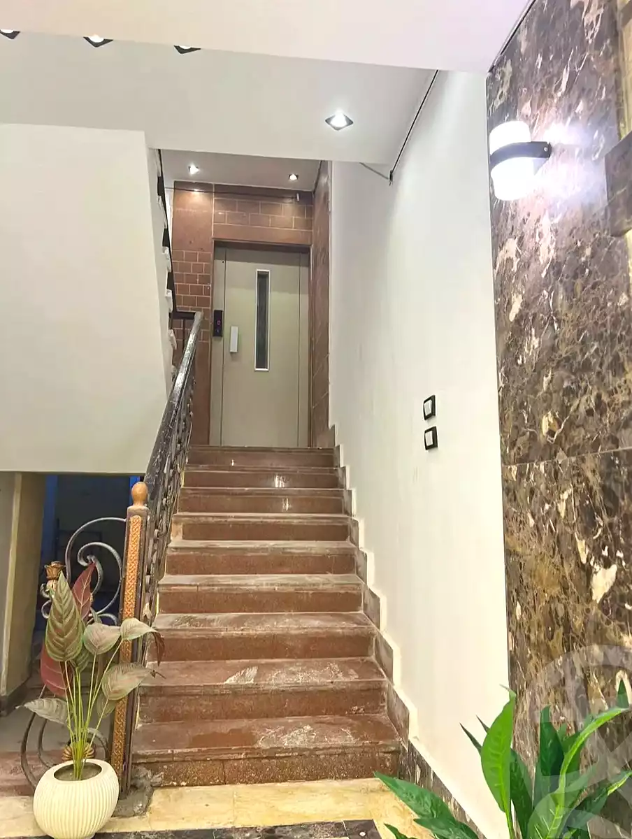 https://aqarmap.com.eg/ar/listing/7335428-for-sale-alexandria-al-agamy-lbytsh-bianchiii-el-bashwat-st