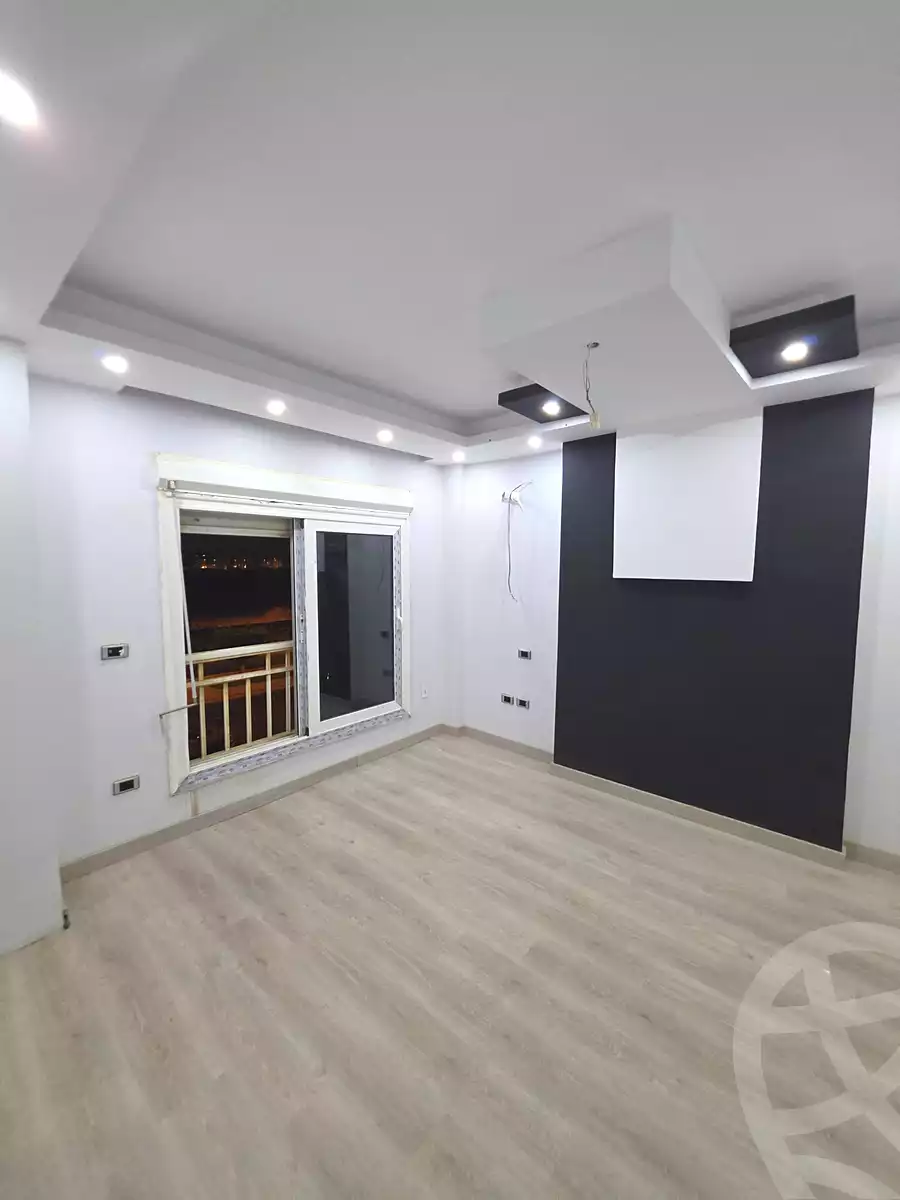 https://aqarmap.com.eg/ar/listing/7335697-for-rent-cairo-new-cairo-madinaty-lmntq-lthnyh-fylt-tryq-tl-t-mstf