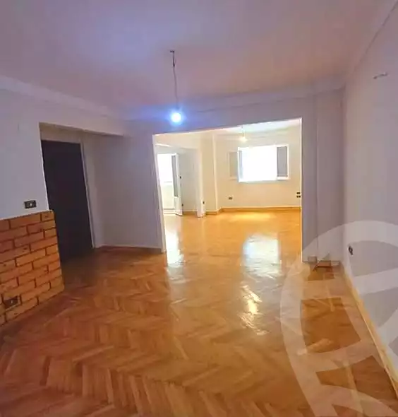 https://aqarmap.com.eg/ar/listing/7335786-for-rent-alexandria-zezenia