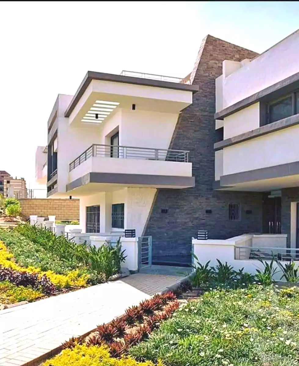 https://aqarmap.com.eg/en/listing/7336161-for-sale-cairo-new-cairo-compounds-tag-city-taj-sultan