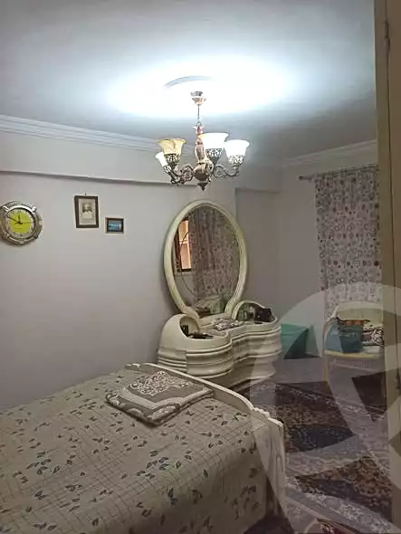 https://aqarmap.com.eg/en/listing/7336206-for-sale-alexandria-al-agamy-el-hanouvel-kasr-al-quiri-st-1