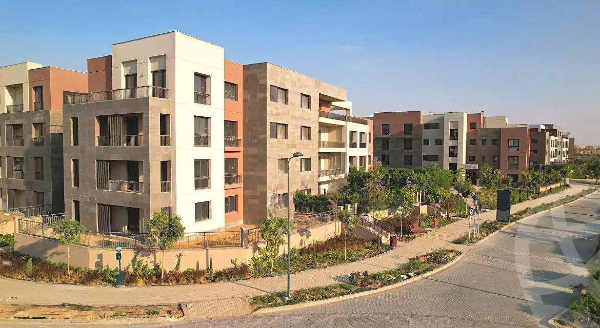 https://aqarmap.com.eg/en/listing/7336292-for-sale-cairo-new-cairo-compounds-district-5-the-plateau-district-5