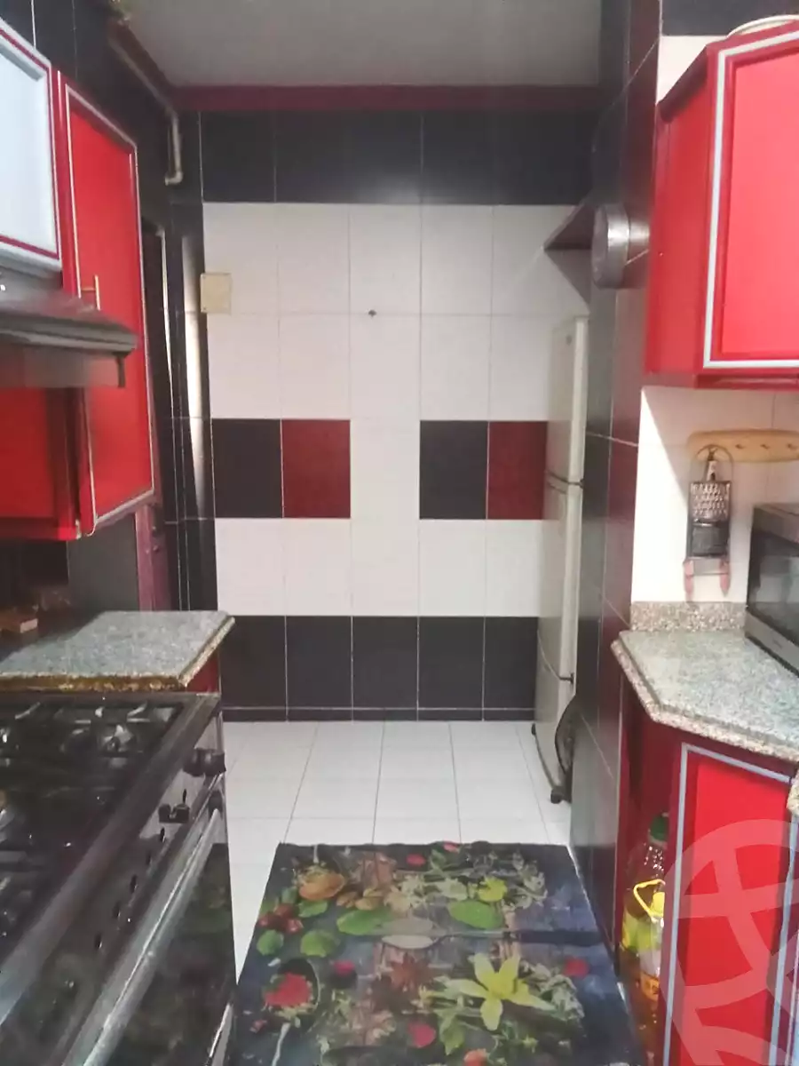 https://aqarmap.com.eg/en/listing/7336360-for-sale-cairo-new-cairo-el-ahyaa-third-neighborhood-street-23