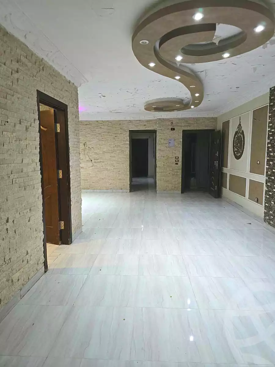 https://aqarmap.com.eg/ar/listing/7336937-for-rent-cairo-nozha-2