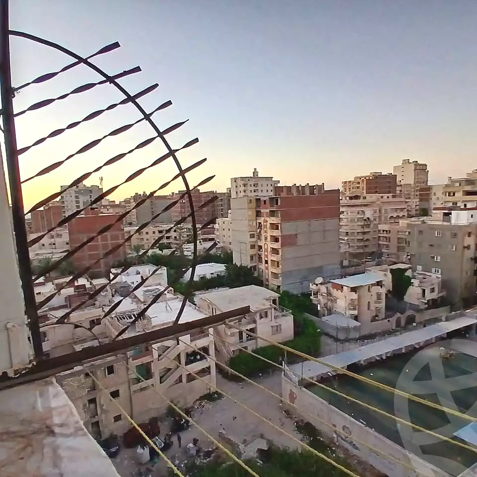 https://aqarmap.com.eg/ar/listing/7337031-for-sale-alexandria-al-agamy-lbytsh-bianchiii
