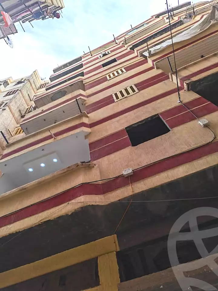 https://aqarmap.com.eg/en/listing/7337042-for-sale-alexandria-al-agamy-el-hanouvel-radwan-st