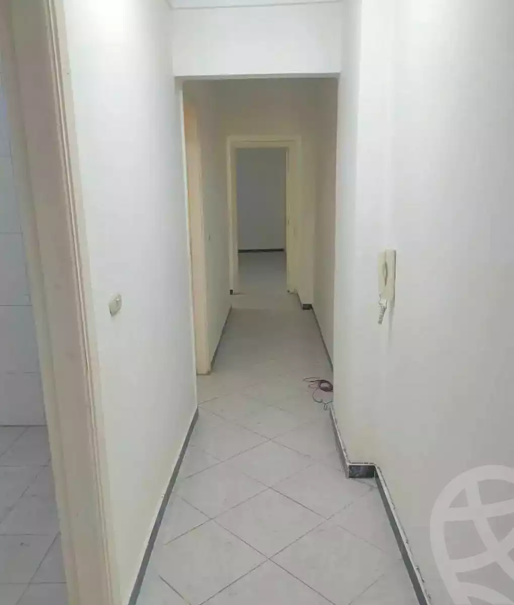 https://aqarmap.com.eg/ar/listing/7337165-for-rent-alexandria-el-mandara-shr-jml-bd-lnsr