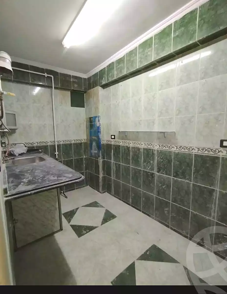 https://aqarmap.com.eg/ar/listing/7337375-for-sale-alexandria-lsywf-el-falki