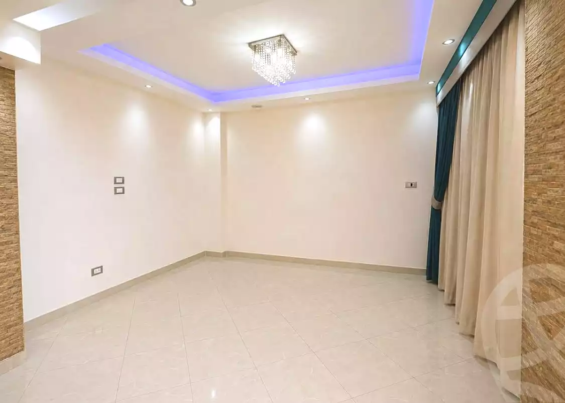 https://aqarmap.com.eg/ar/listing/7337385-for-rent-alexandria-glim