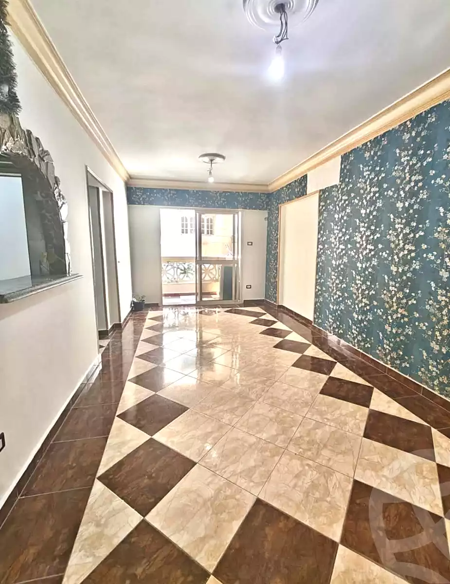 https://aqarmap.com.eg/ar/listing/7337396-for-sale-alexandria-miami